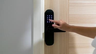 Instalação de fechadura digital